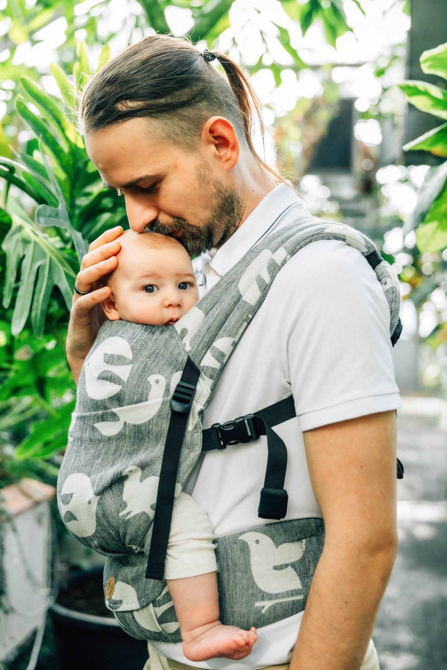 lennylamb lennylight baby carrier bärsele - birdy - white noise