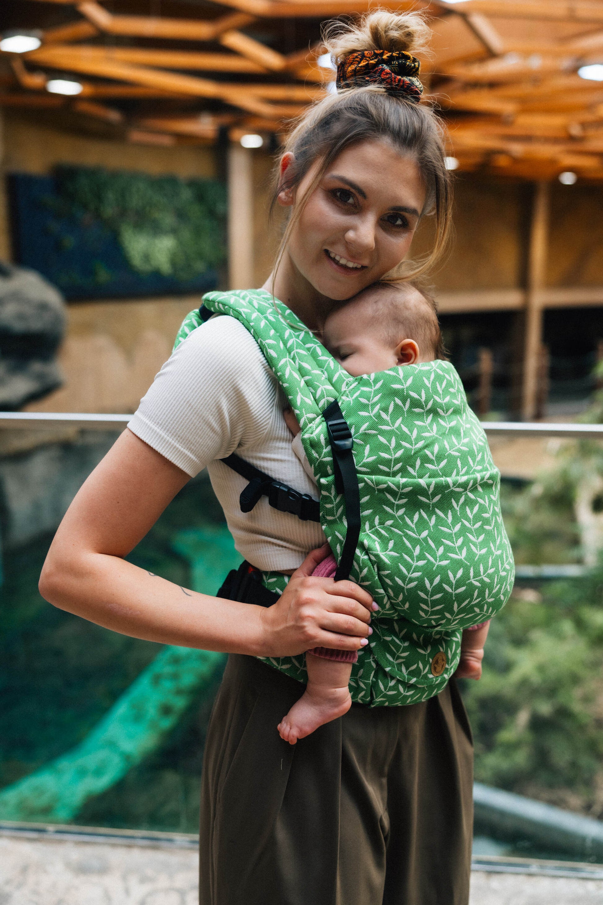 lennylamb lennylight baby carrier bärsele