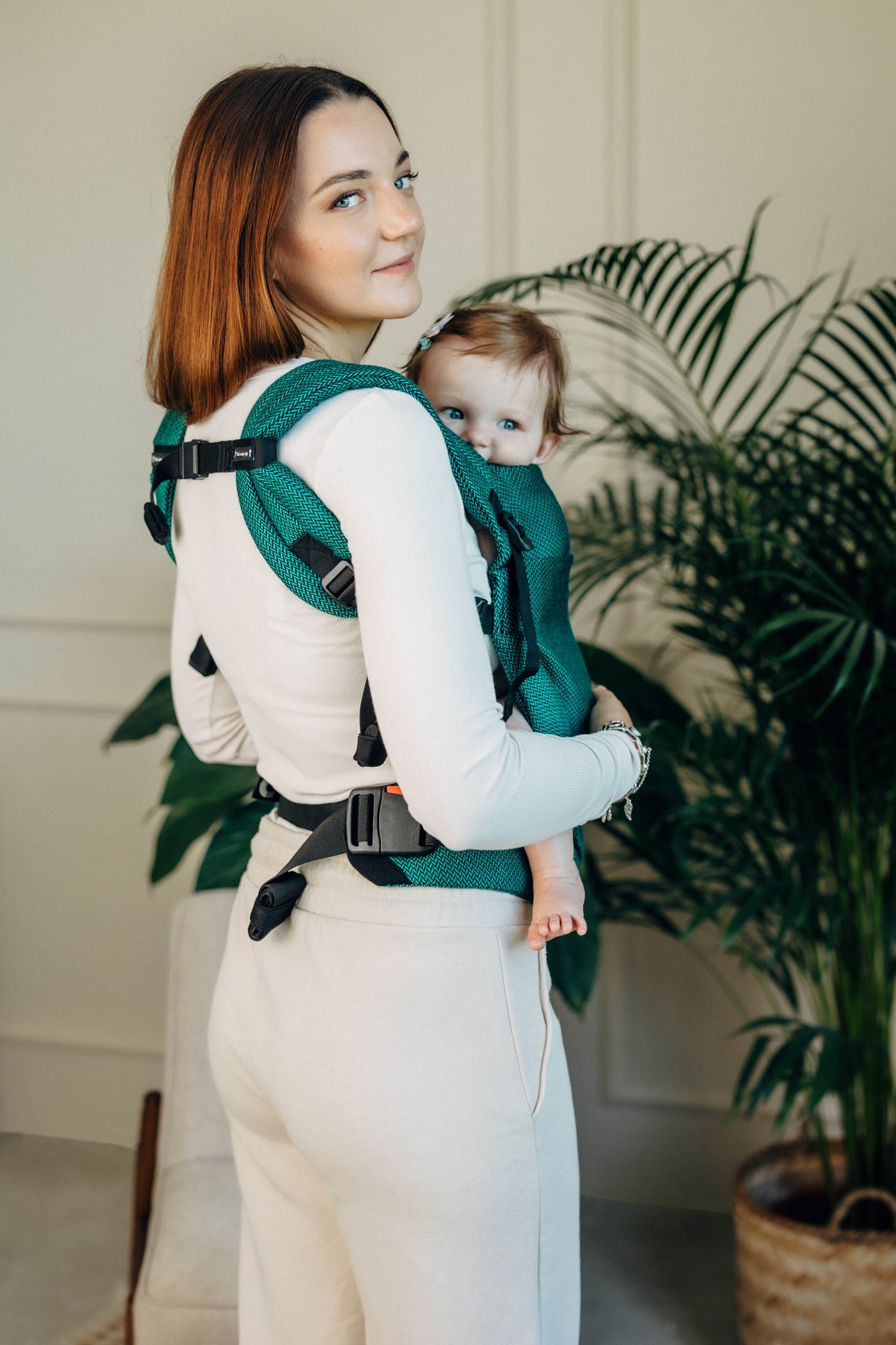 lennylamb lennylight baby carrier bärsele